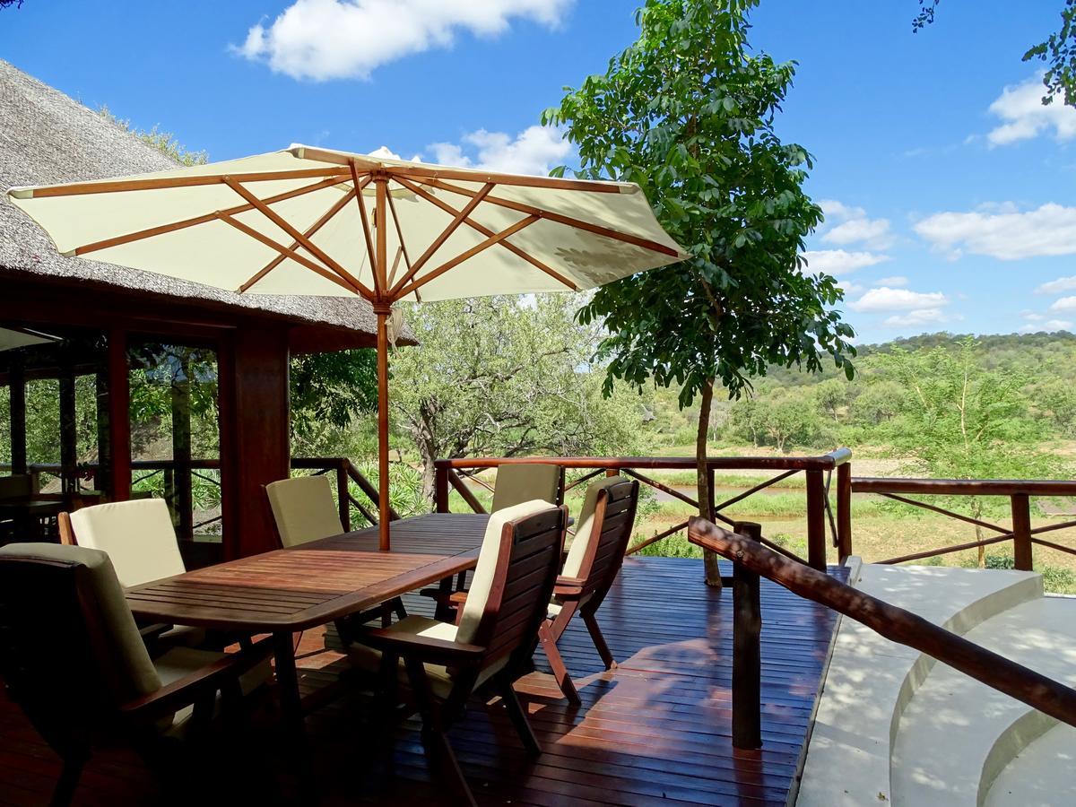 Emhosheni River Lodge Резерват за животни „Балуле“ Екстериор снимка